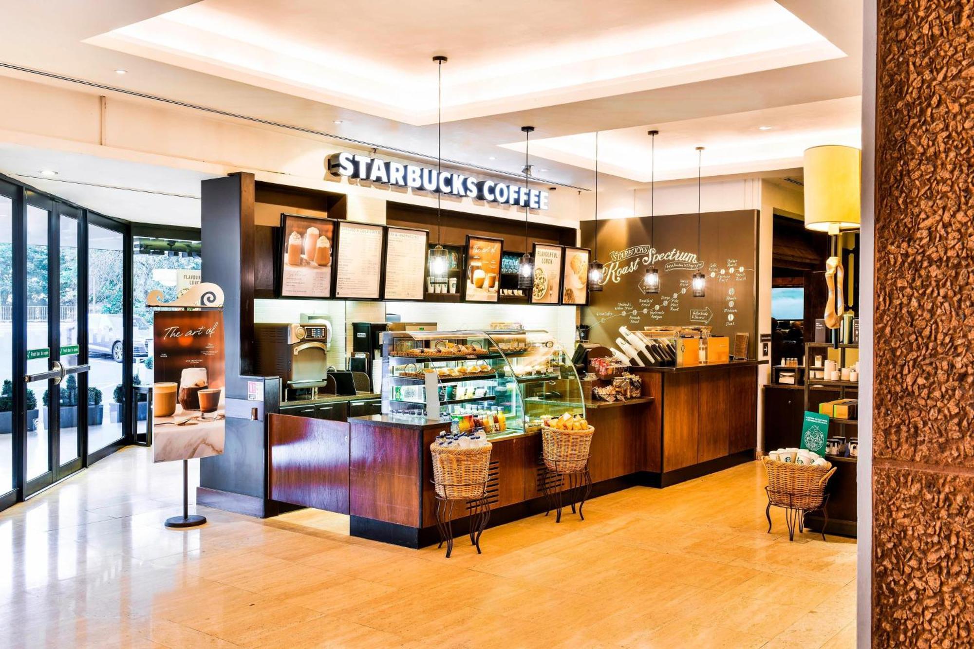 Sheraton Skyline London Heathrow 4*