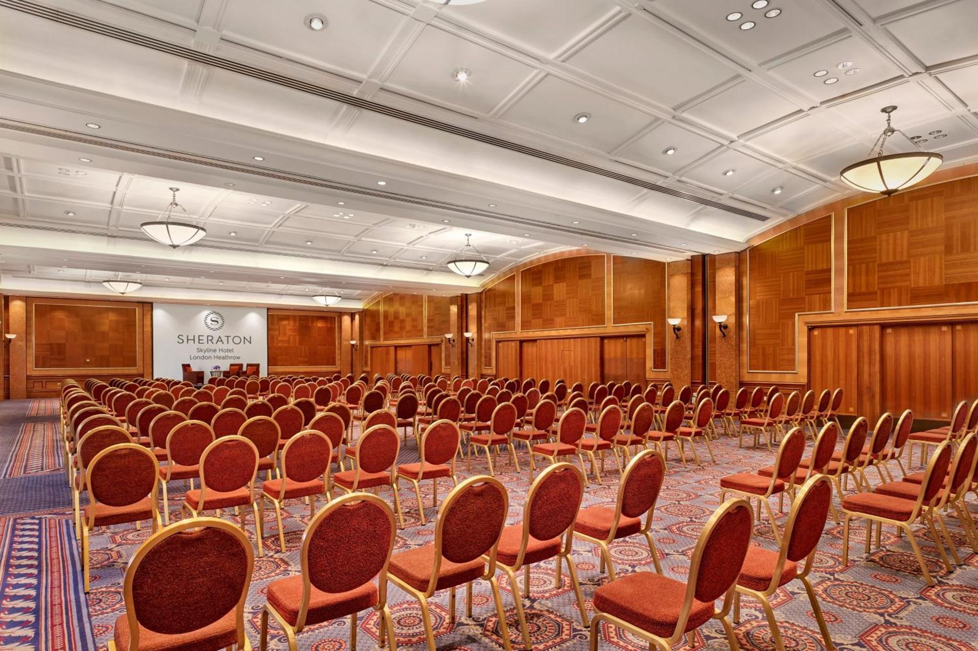 Hotel Sheraton Skyline London Heathrow 4*