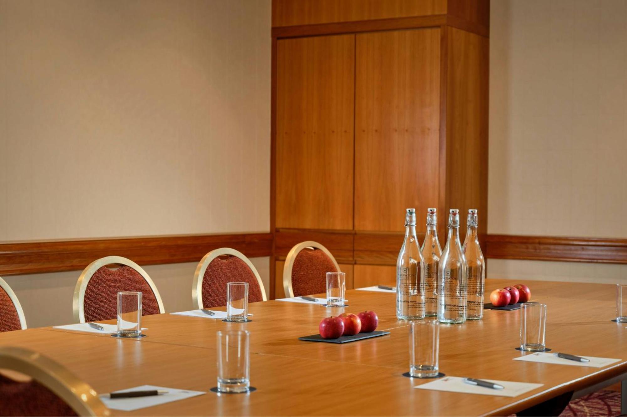 Sheraton Skyline London Heathrow 4* Hillingdon
