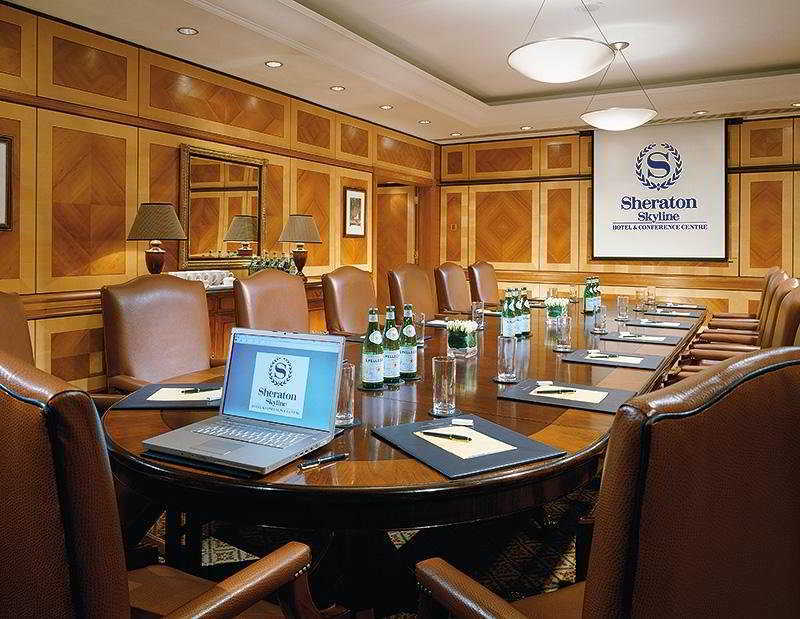 Sheraton Skyline London Heathrow Hotel 4*